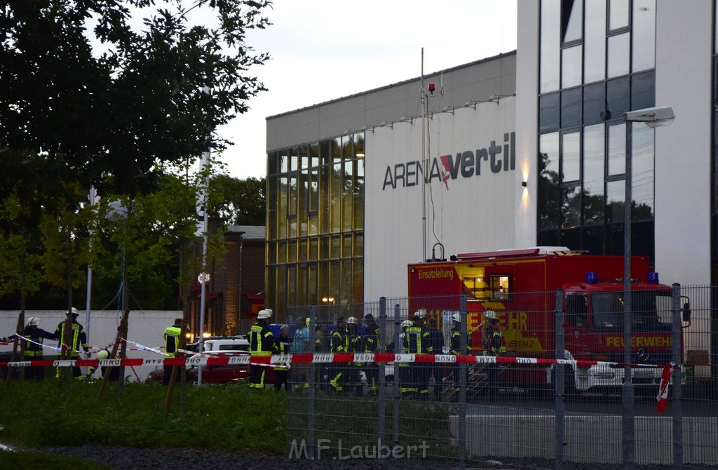 Grossbrand Halle Troisdorf Kriegsdorf Junkersring P345.JPG - Miklos Laubert